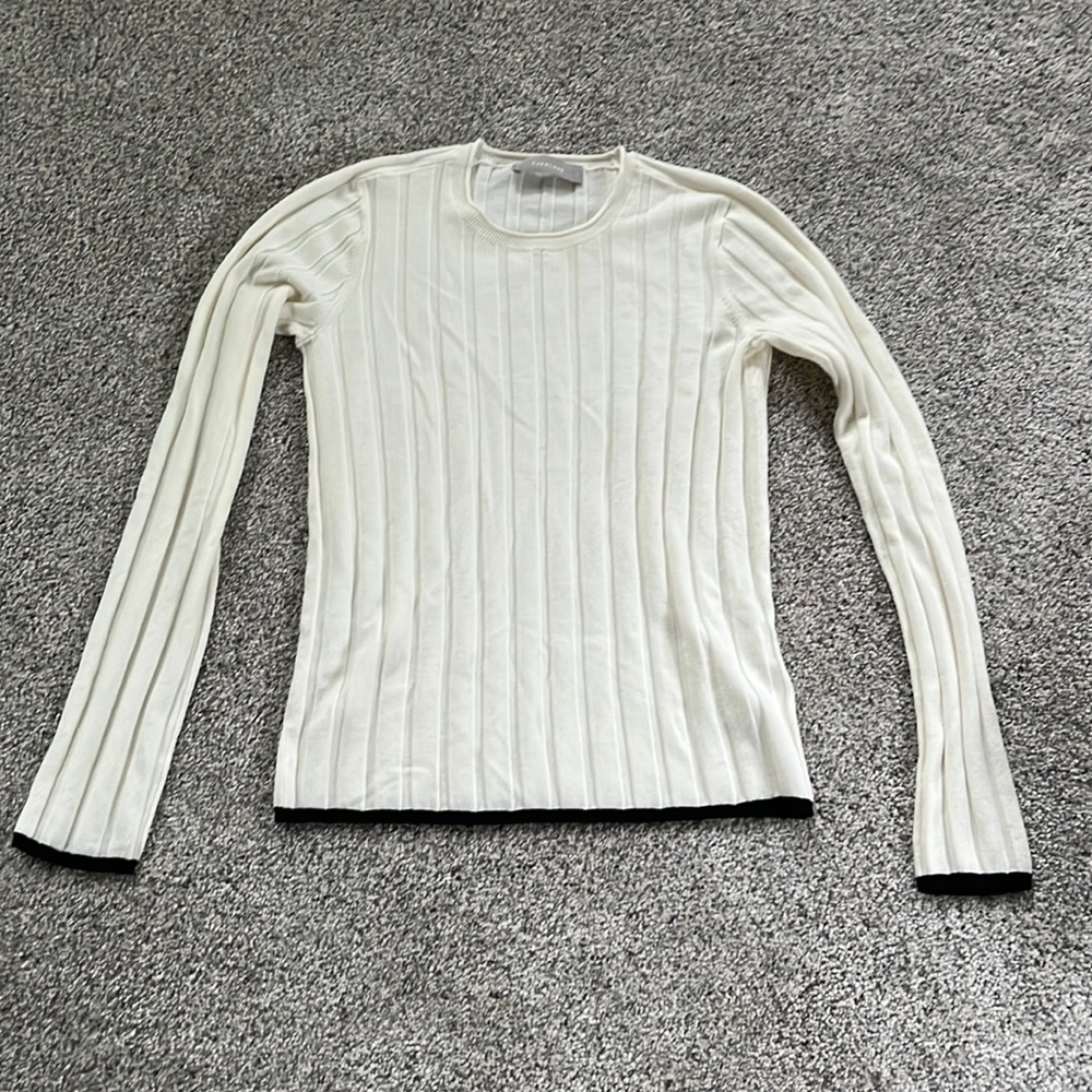 Everlane top